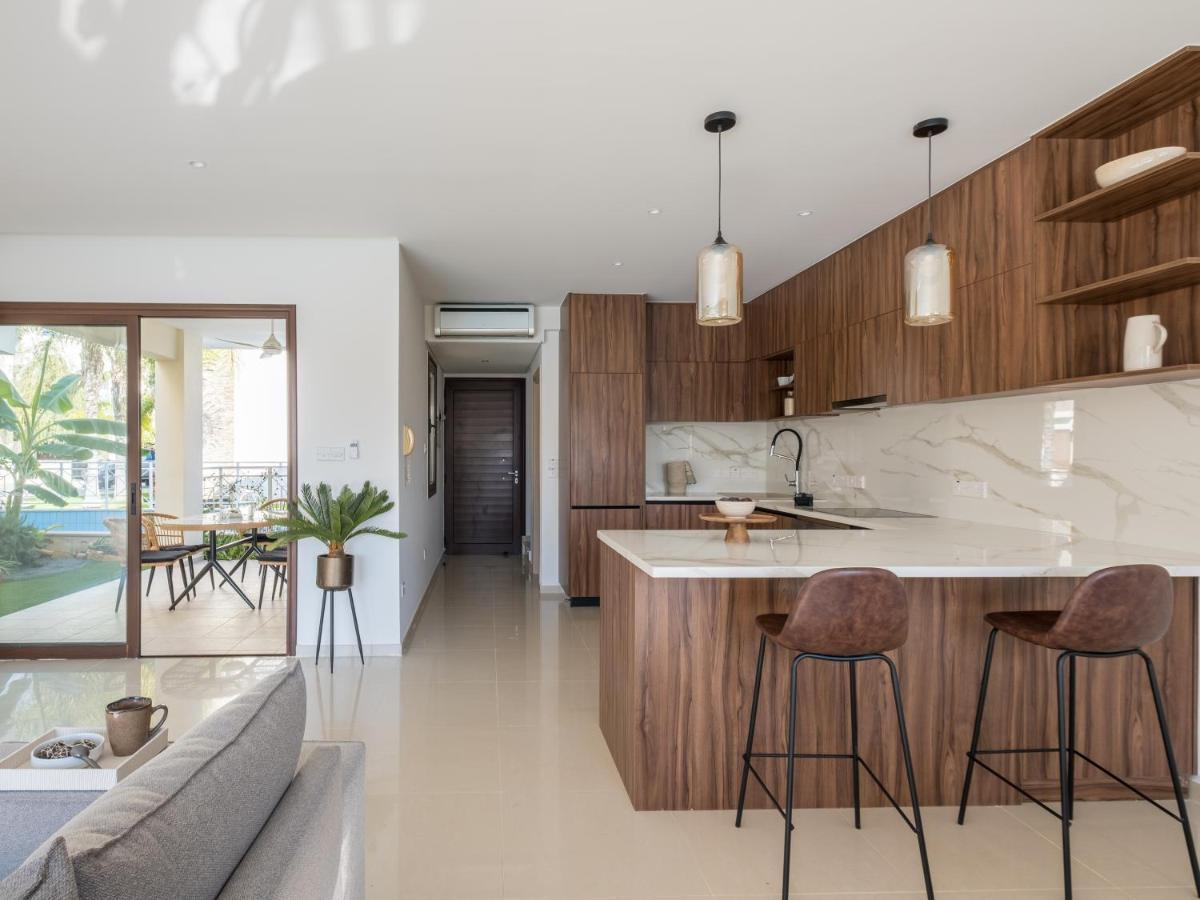 Sanders Aqua Park Resort - Precious 3-Bedroom Holiday Home With Shared Pool Limassol Exteriör bild
